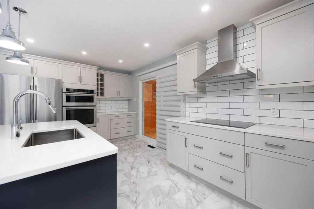 MLS® A2256207 - 226 Windsor Drive  in Thickwood Fort McMurray, Residential