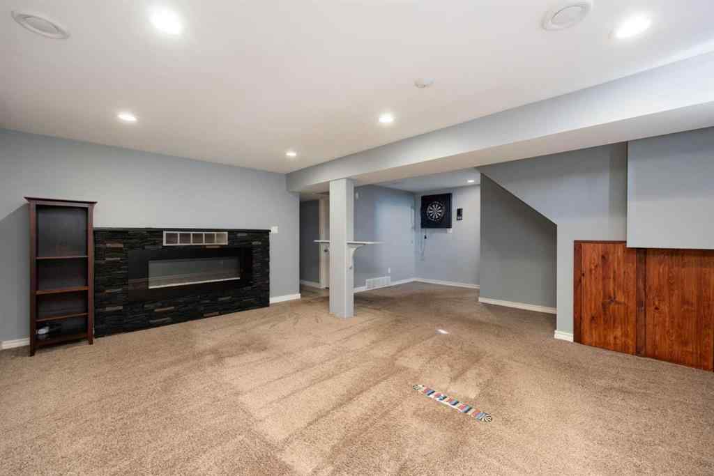 MLS® A2256207 - 226 Windsor Drive  in Thickwood Fort McMurray, Residential