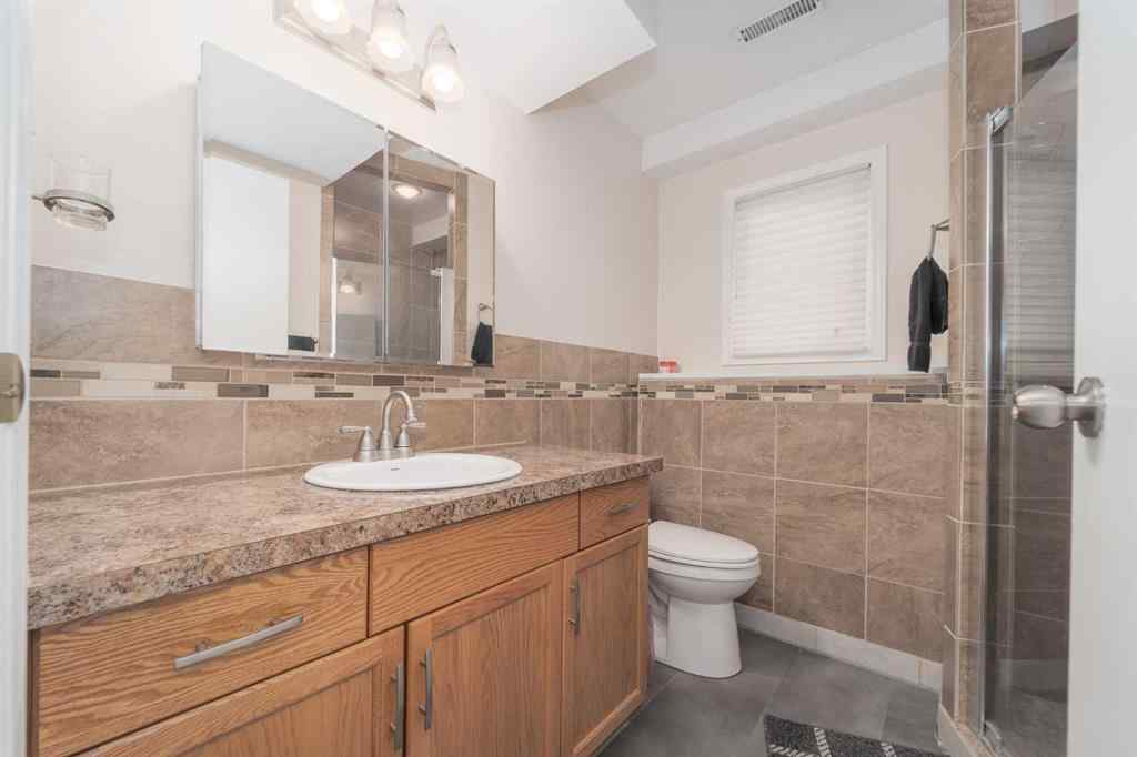 MLS® A2256208 - 364 Heritage Crescent W in Heritage Heights Lethbridge, Residential