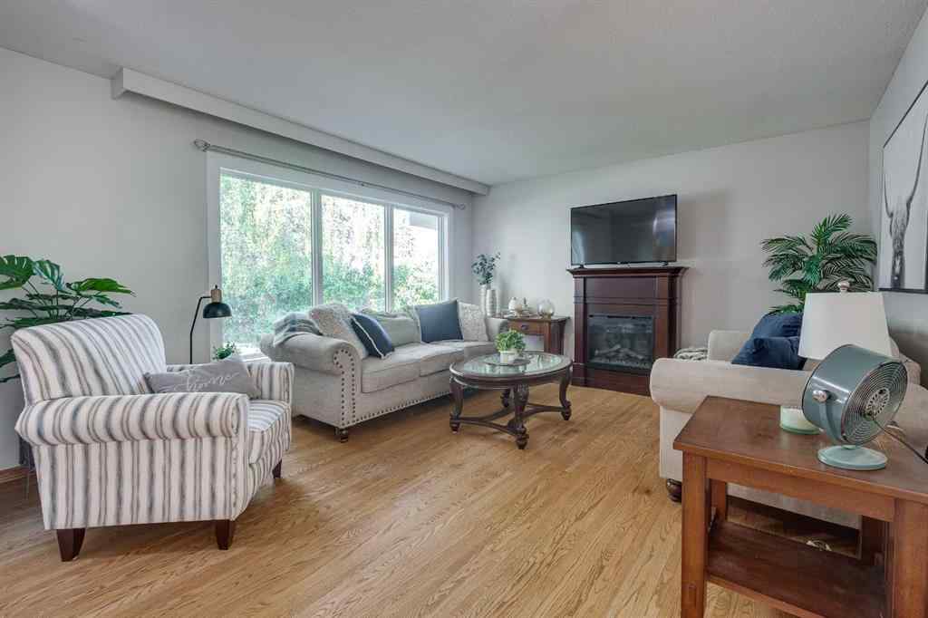 MLS® A2256209 - 6 Standish Close  in Sunnybrook Red Deer, Residential