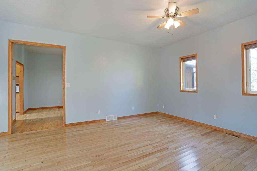 MLS® A2256210 - 521 Tulip Street  in NONE Rosemary, Residential