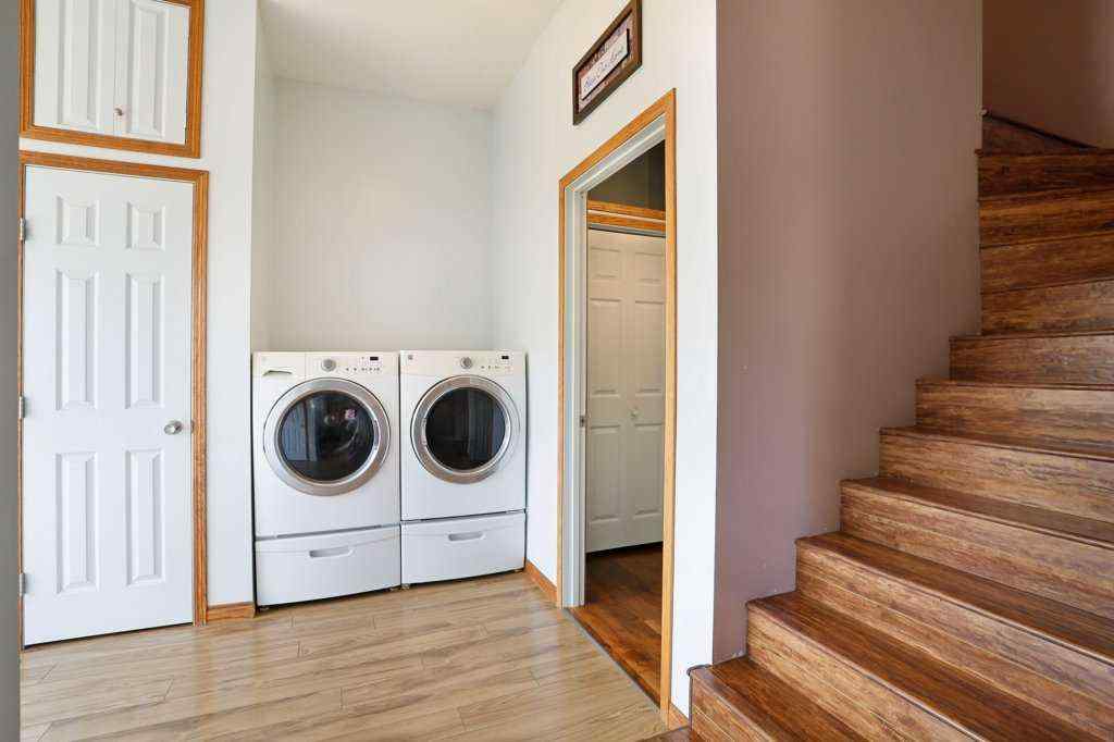 MLS® A2256210 - 521 Tulip Street  in NONE Rosemary, Residential