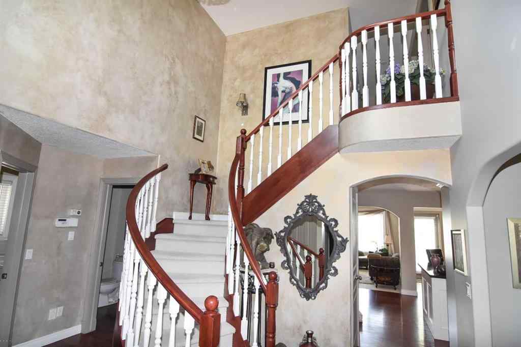 MLS® A2256211 - 148 Scenic View Close NW in Scenic Acres Calgary, Residential