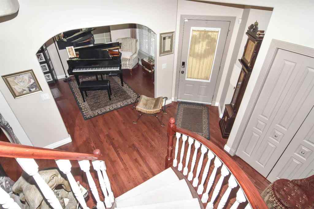 MLS® A2256211 - 148 Scenic View Close NW in Scenic Acres Calgary, Residential