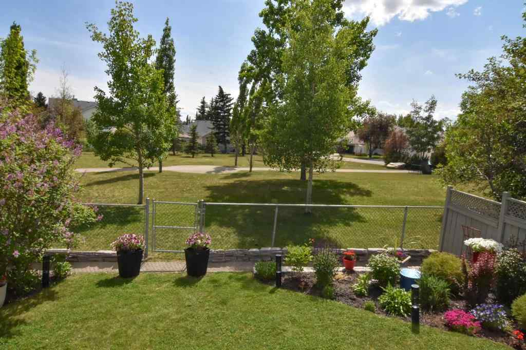 MLS® A2256211 - 148 Scenic View Close NW in Scenic Acres Calgary, Residential