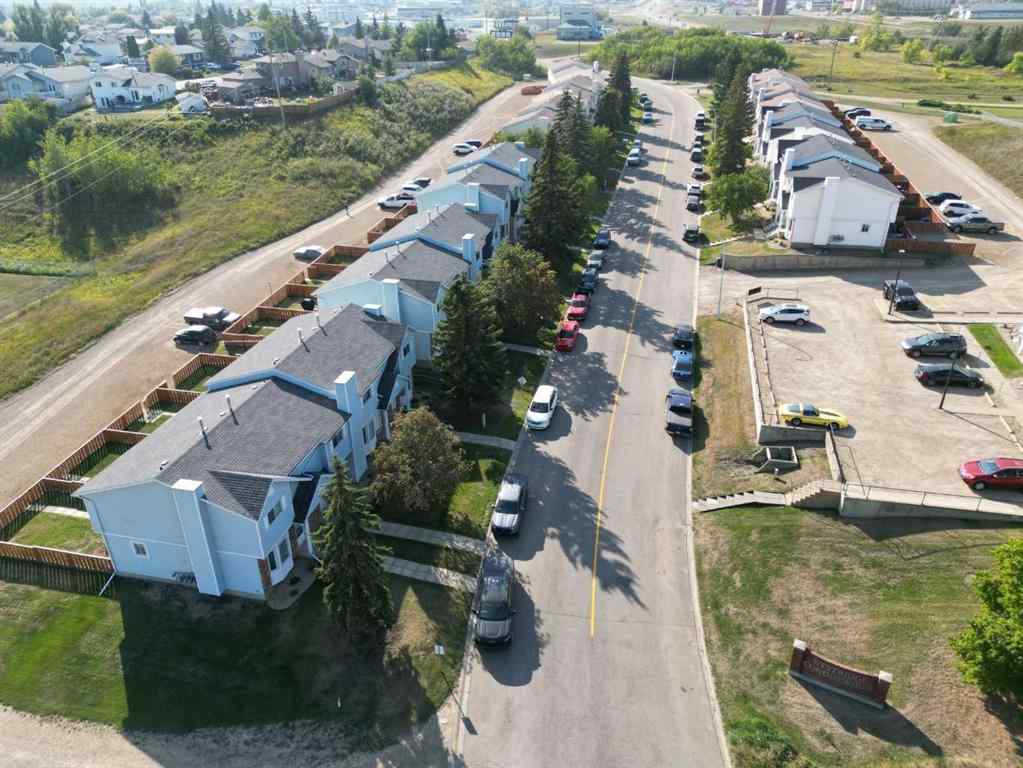 MLS® A2256213 - 8420 99 Avenue  in Rolling Hills Peace River, Commercial