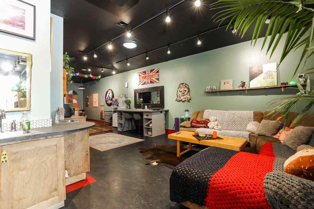 MLS® A2256215 - 329 5 Street S in Downtown Lethbridge, Commercial