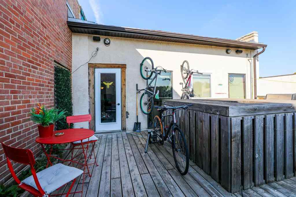 MLS® A2256215 - 329 5 Street S in Downtown Lethbridge, Commercial