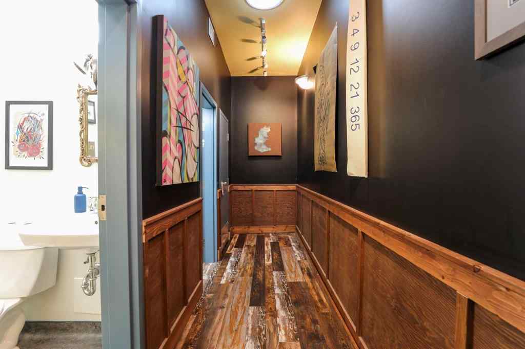 MLS® A2256215 - 329 5 Street S in Downtown Lethbridge, Commercial