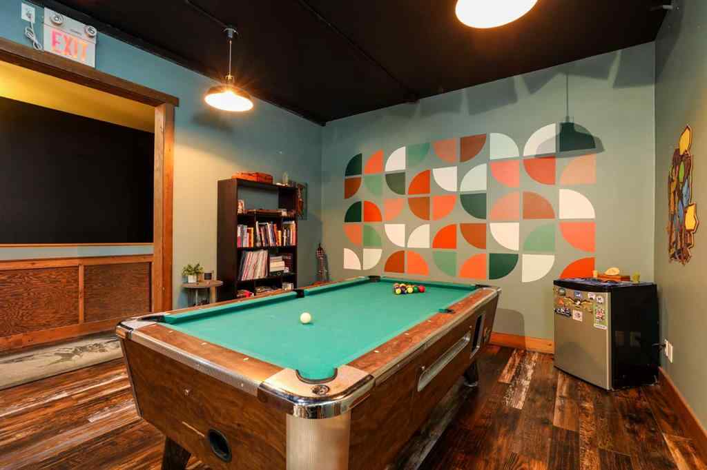 MLS® A2256215 - 329 5 Street S in Downtown Lethbridge, Commercial