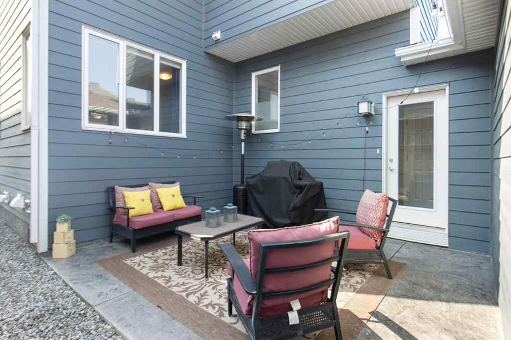 MLS® A2256216 - 408 Yorkville Avenue SW in Yorkville Calgary, Residential