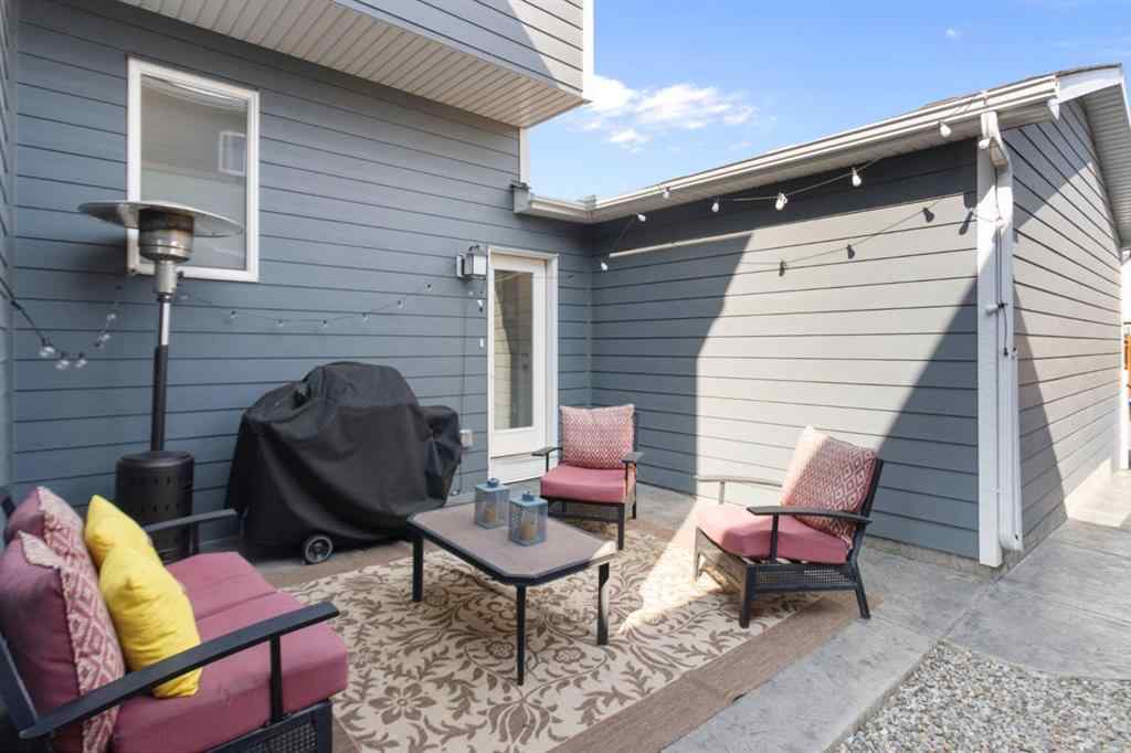 MLS® A2256216 - 408 Yorkville Avenue SW in Yorkville Calgary, Residential