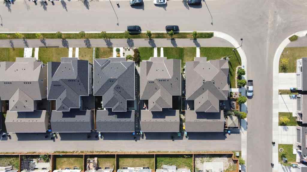 MLS® A2256216 - 408 Yorkville Avenue SW in Yorkville Calgary, Residential