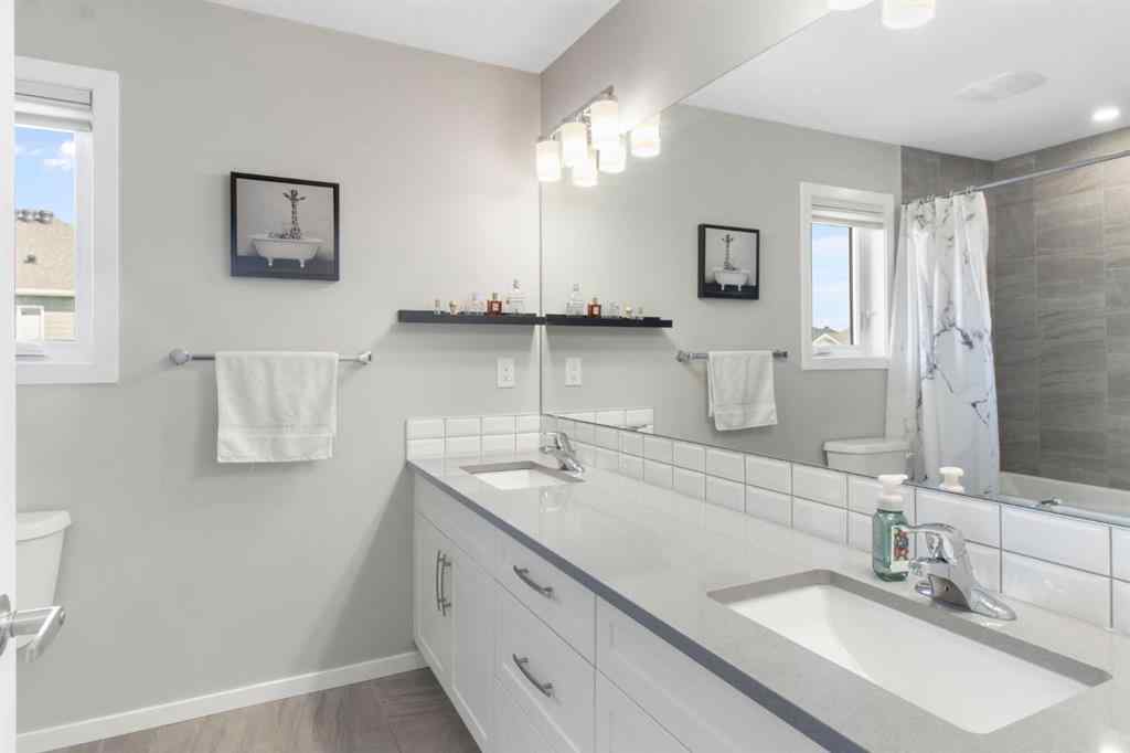 MLS® A2256216 - 408 Yorkville Avenue SW in Yorkville Calgary, Residential