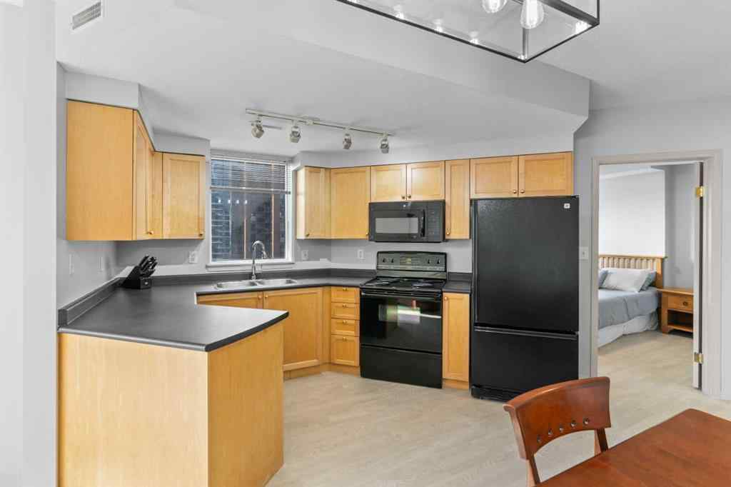 MLS® A2256219 - Unit #1204 683 10 Street SW in Downtown West End Calgary, Residential