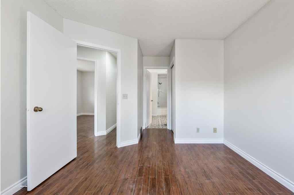 MLS® A2256226 - 680 Macewan Drive NW in MacEwan Glen Calgary, Residential