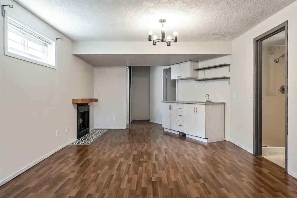 MLS® A2256226 - 680 Macewan Drive NW in MacEwan Glen Calgary, Residential