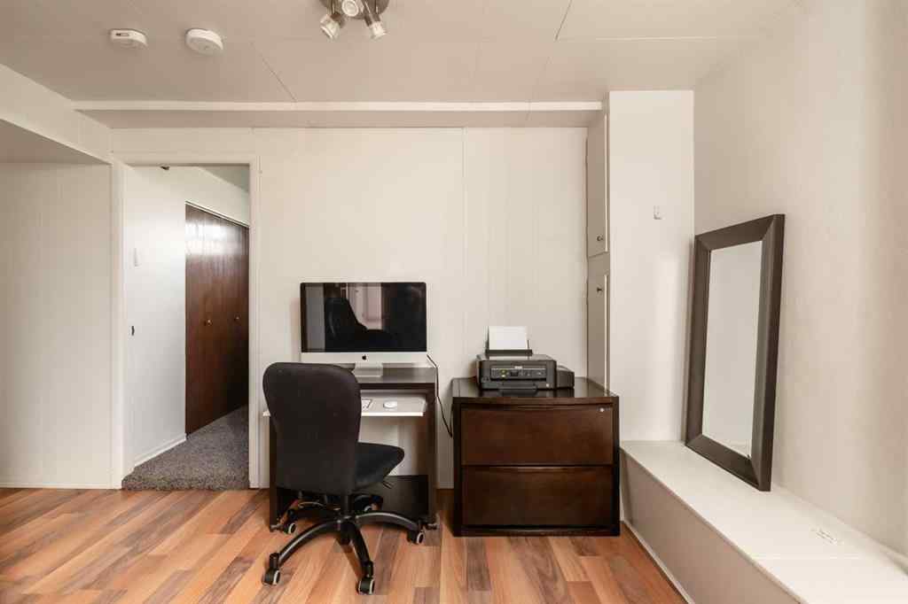 MLS® A2256228 - 1015 32 Avenue NW in Cambrian Heights Calgary, Residential