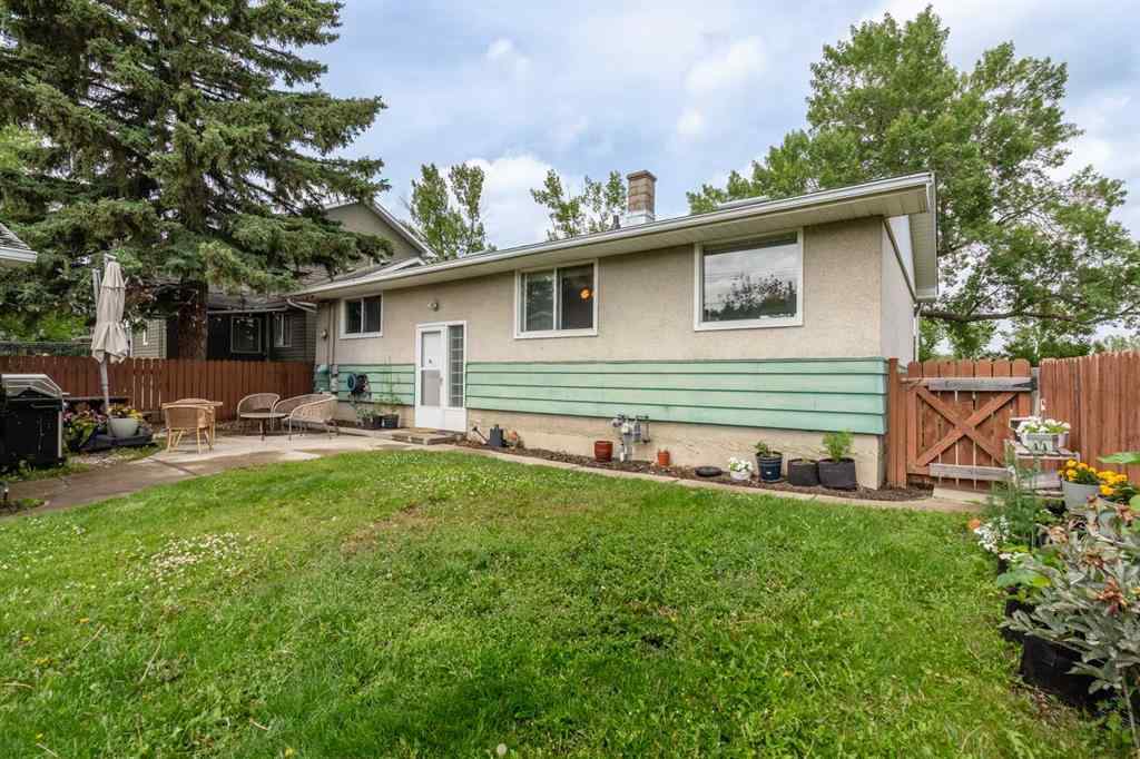 MLS® A2256228 - 1015 32 Avenue NW in Cambrian Heights Calgary, Residential