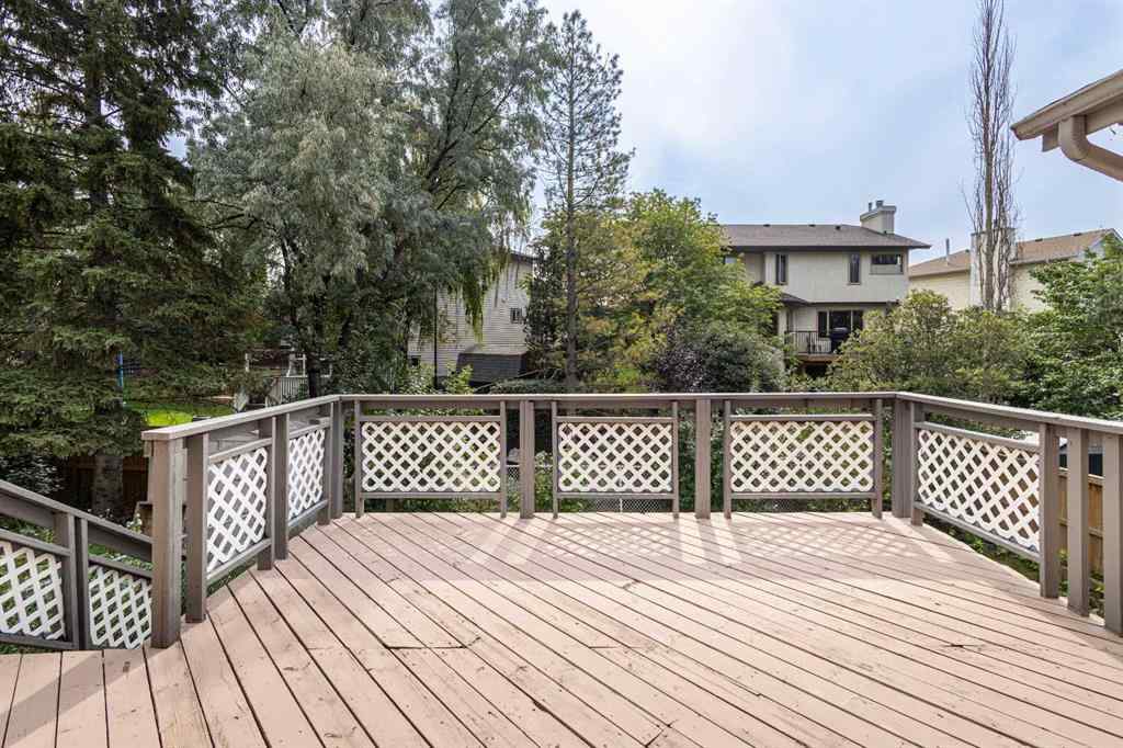 MLS® A2256231 - 190 Riverside Circle SE in Riverbend Calgary, Residential