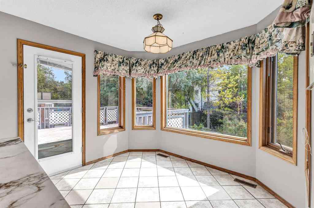 MLS® A2256231 - 190 Riverside Circle SE in Riverbend Calgary, Residential