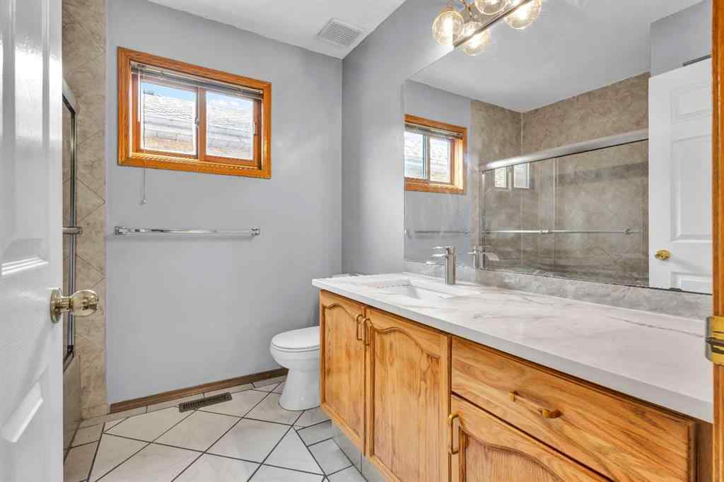MLS® A2256231 - 190 Riverside Circle SE in Riverbend Calgary, Residential