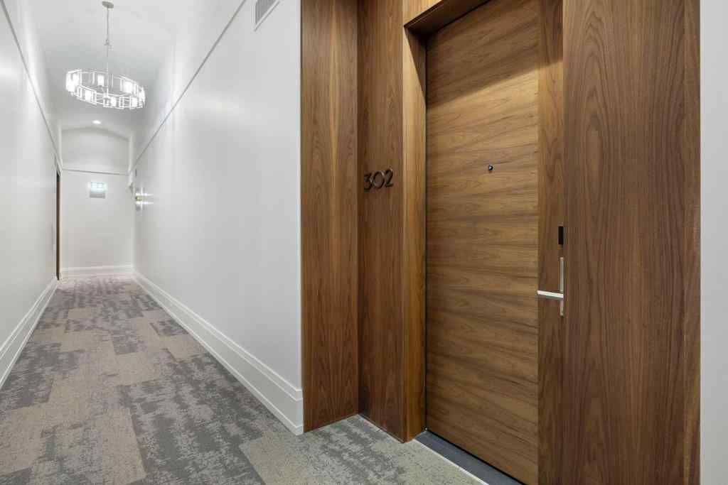 MLS® A2256235 - Unit #302 3030 17 Street SW in South Calgary Calgary, Residential
