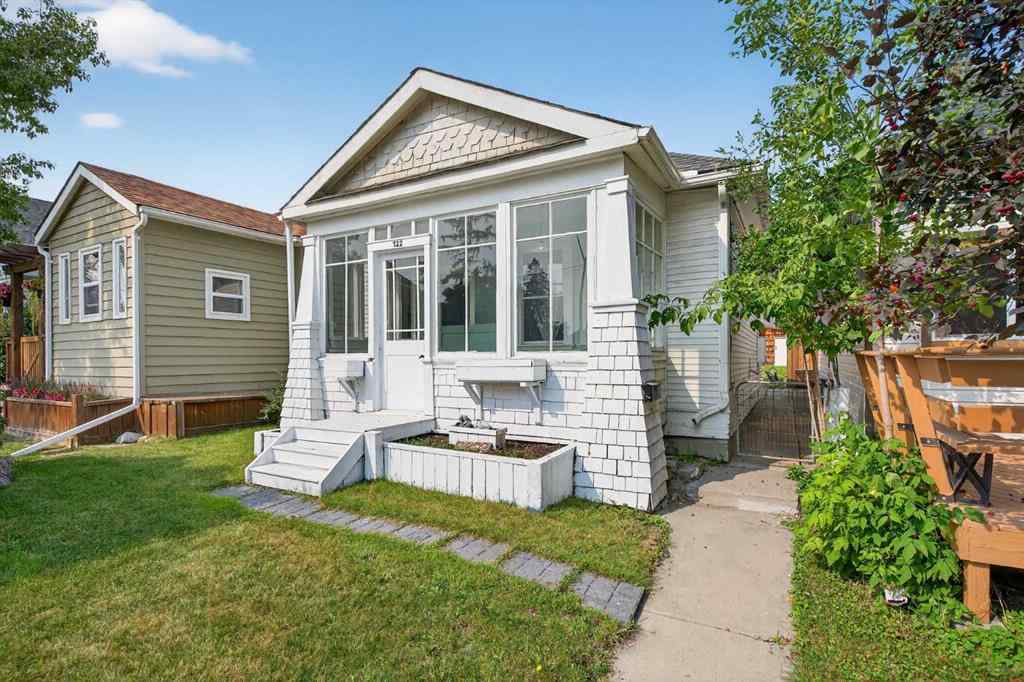 MLS® A2256237 - 722 20 Avenue NW in Mount Pleasant Calgary, Residential