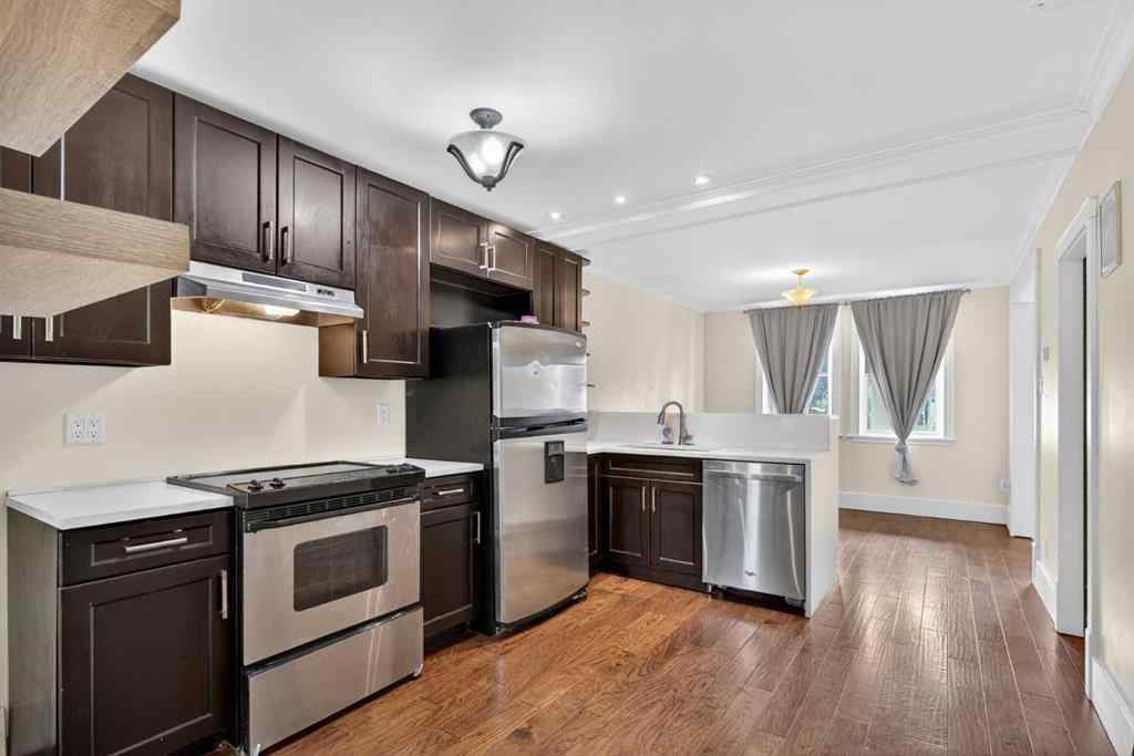 MLS® A2256237 - 722 20 Avenue NW in Mount Pleasant Calgary, Residential