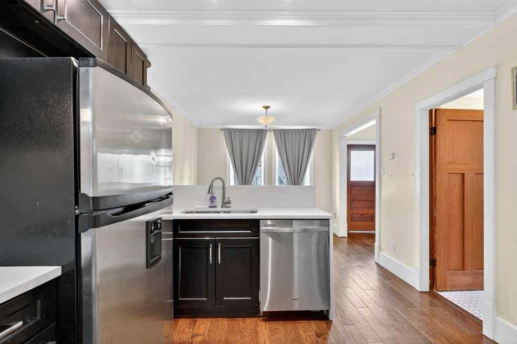 MLS® A2256237 - 722 20 Avenue NW in Mount Pleasant Calgary, Residential