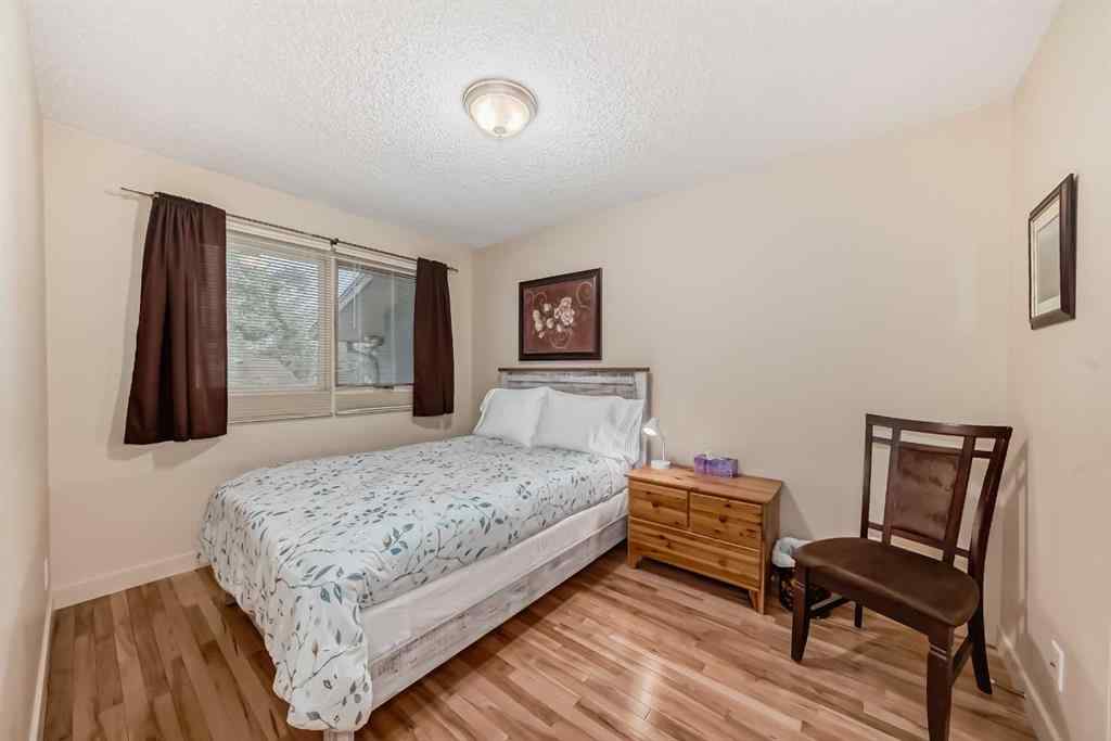 MLS® A2256240 - 4509 49 Street  in Palo Sylvan Lake, Residential