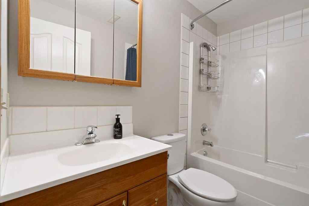 MLS® A2256242 - 65 Canoe Circle SW in Canals Airdrie, Residential