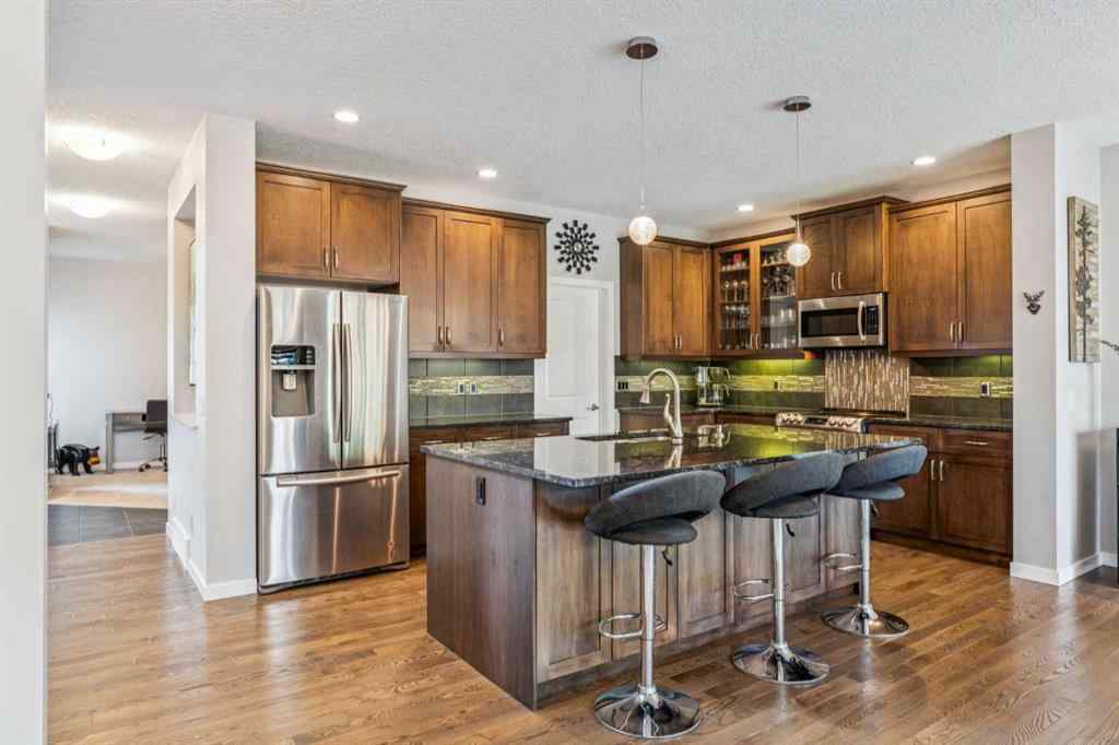 MLS® A2256243 - 263 Mountainview Drive  in Mountainview Okotoks, Residential