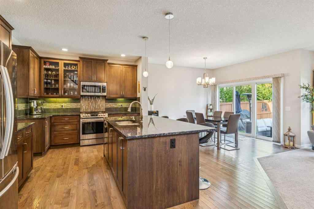 MLS® A2256243 - 263 Mountainview Drive  in Mountainview Okotoks, Residential