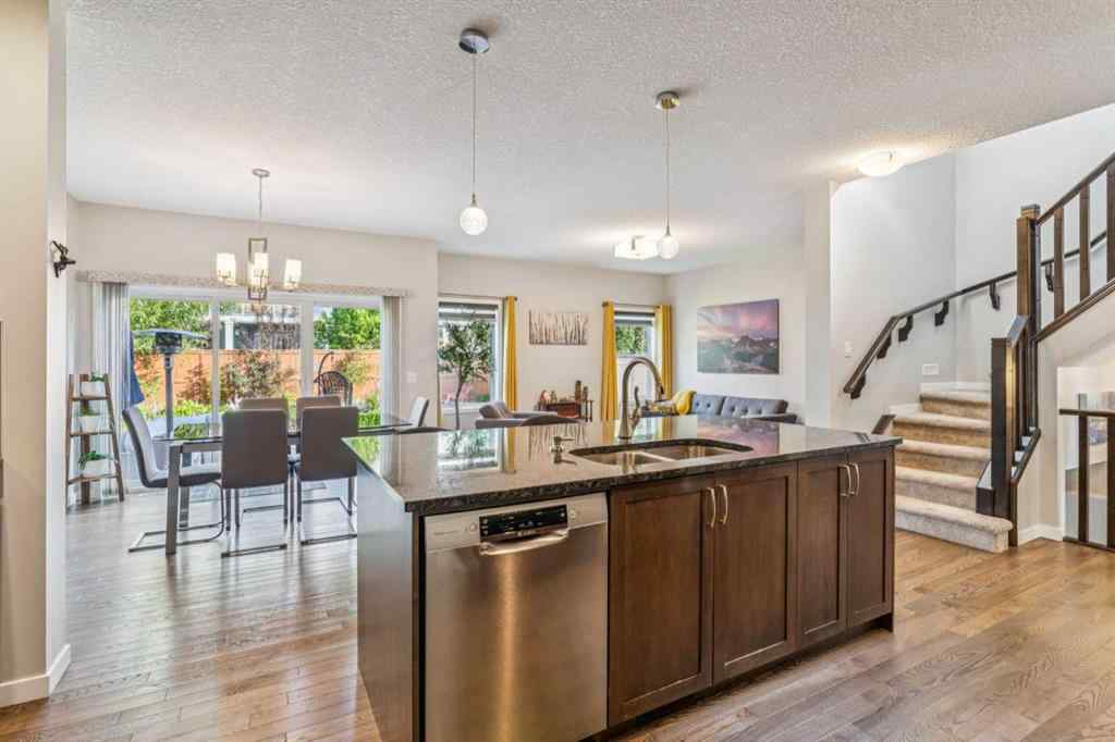MLS® A2256243 - 263 Mountainview Drive  in Mountainview Okotoks, Residential
