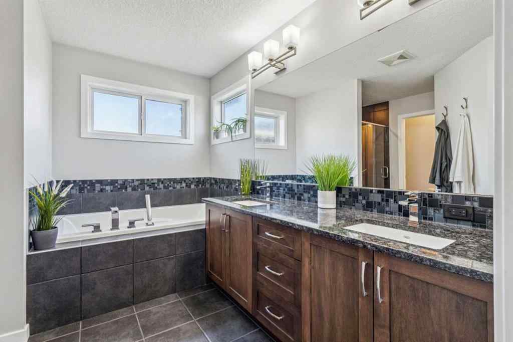 MLS® A2256243 - 263 Mountainview Drive  in Mountainview Okotoks, Residential