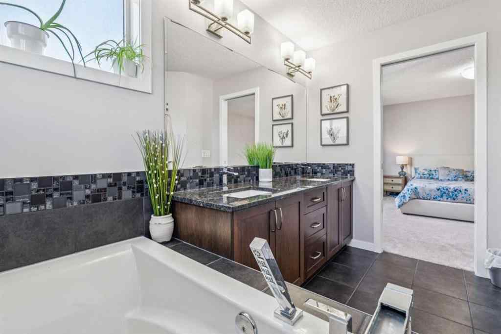 MLS® A2256243 - 263 Mountainview Drive  in Mountainview Okotoks, Residential