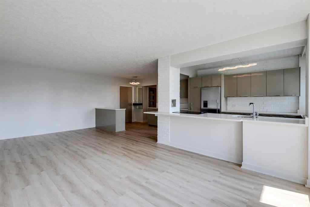 MLS® A2256244 - Unit #408 3316 Rideau Place SW in Rideau Park Calgary, Residential