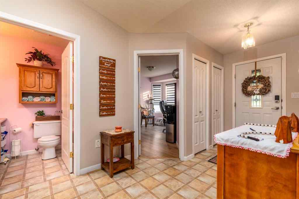 MLS® A2256245 - Unit #20 6313 39 Street  in Parkview Estates Lloydminster, Residential