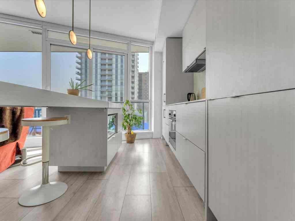 MLS® A2256246 - Unit #403 615 6 Avenue SE in Downtown East Village Calgary, Residential