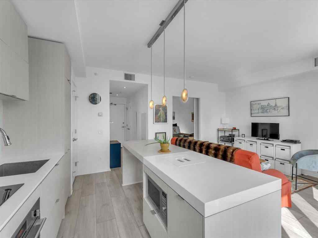 MLS® A2256246 - Unit #403 615 6 Avenue SE in Downtown East Village Calgary, Residential