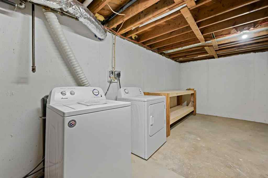 MLS® A2256247 - 4524 Fordham Crescent SE in Forest Heights Calgary, Residential