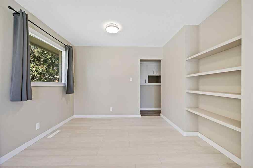 MLS® A2256247 - 4524 Fordham Crescent SE in Forest Heights Calgary, Residential