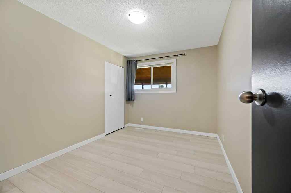MLS® A2256247 - 4524 Fordham Crescent SE in Forest Heights Calgary, Residential