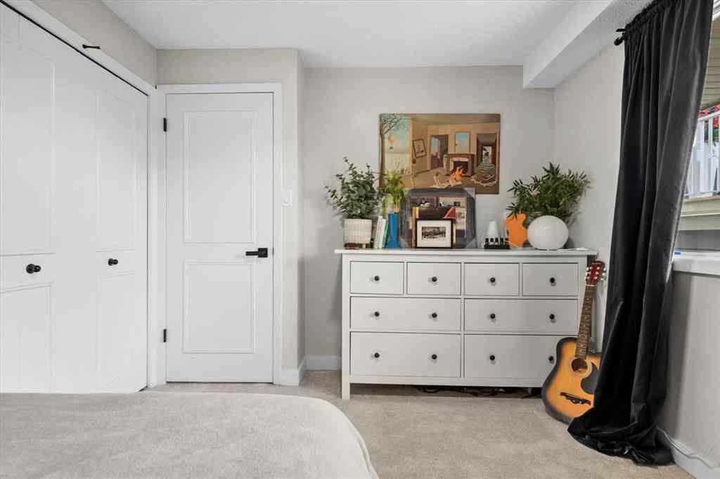 MLS® A2256250 - 7707 67 Avenue NW in Silver Springs Calgary, Residential