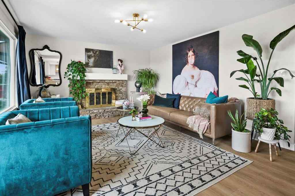 MLS® A2256250 - 7707 67 Avenue NW in Silver Springs Calgary, Residential