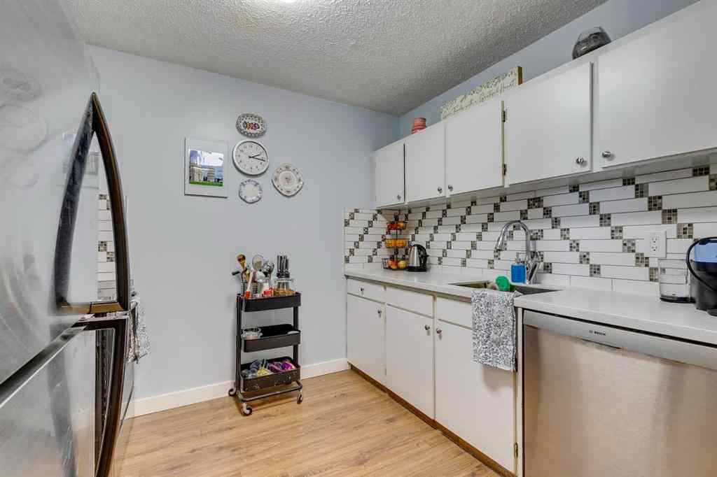 MLS® A2256253 - Unit #708 4944 Dalton Drive NW in Dalhousie Calgary, Residential