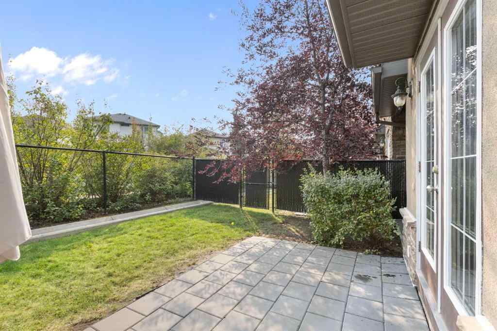 MLS® A2256256 - 448 Quarry Villas SE in Douglasdale/Glen Calgary, Residential