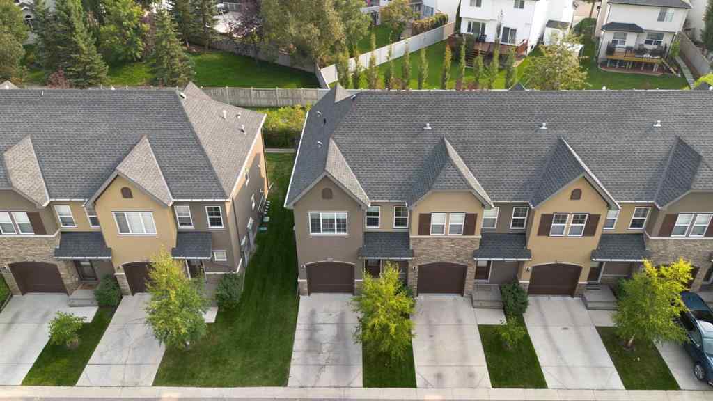 MLS® A2256256 - 448 Quarry Villas SE in Douglasdale/Glen Calgary, Residential