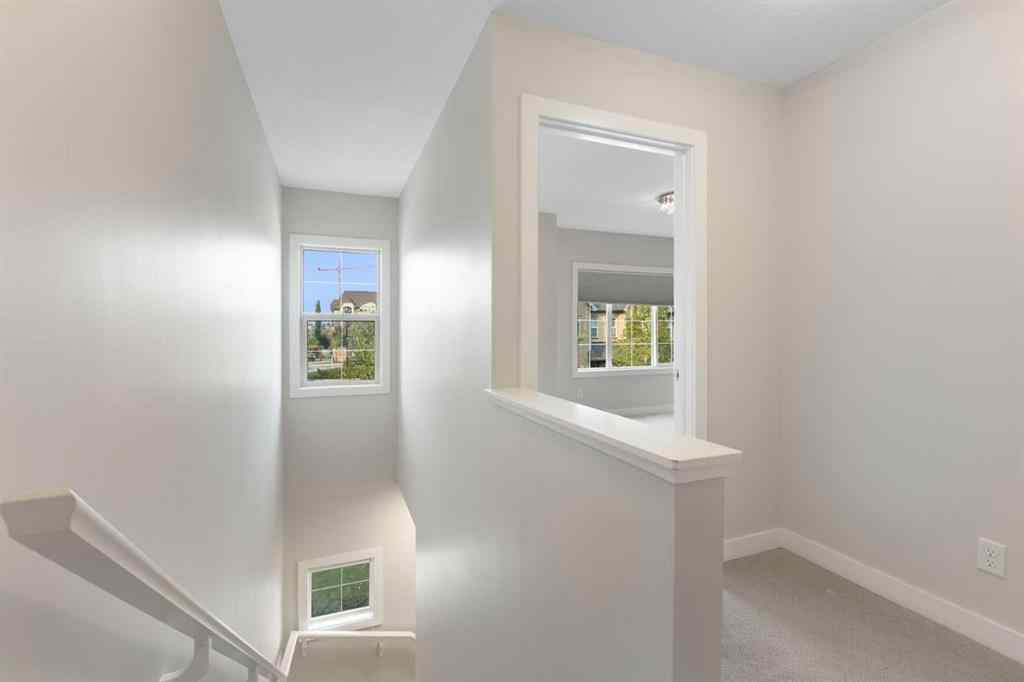 MLS® A2256256 - 448 Quarry Villas SE in Douglasdale/Glen Calgary, Residential